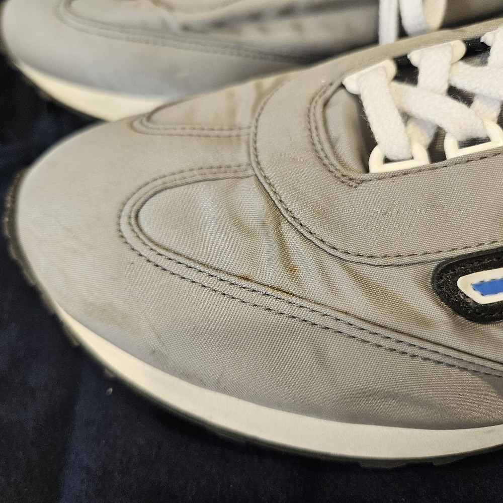 Prada Milano Men's Grey Sneakers 10.5 - Picture 3 of 11